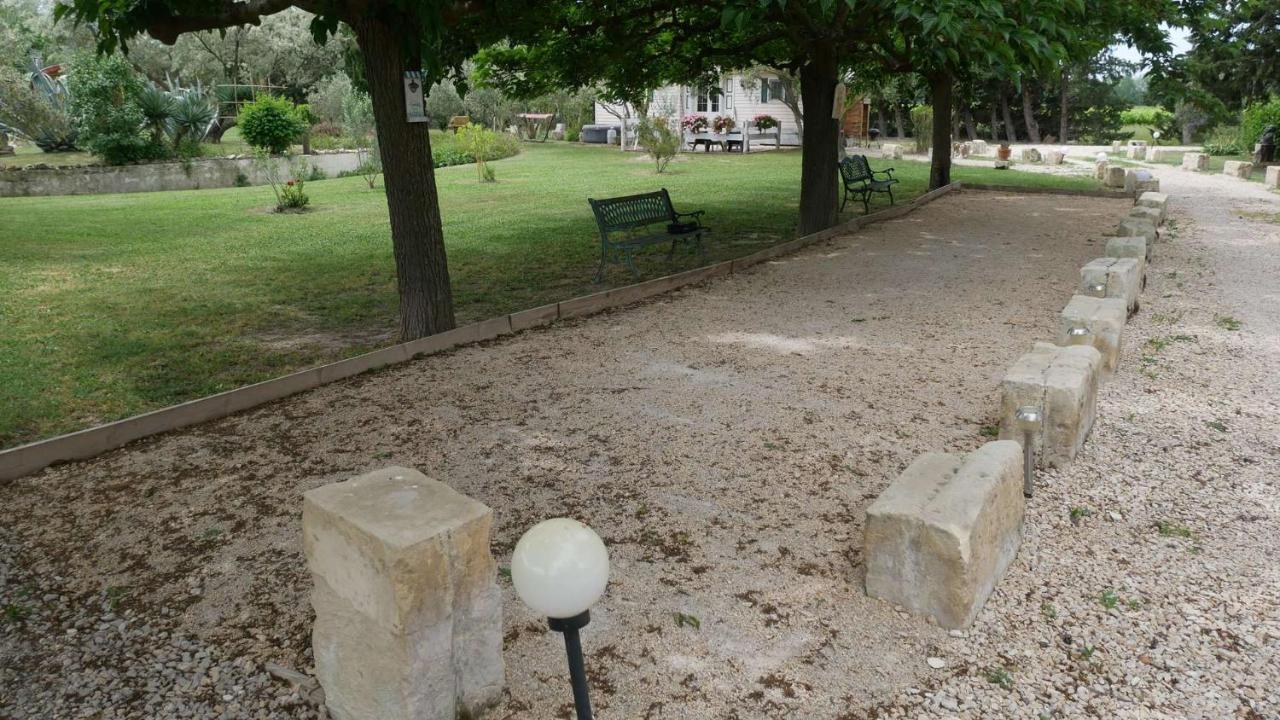 Апартаменти Mas Maurane - Les Lavandes Aux Portes D'Arles Тараскон Екстер'єр фото